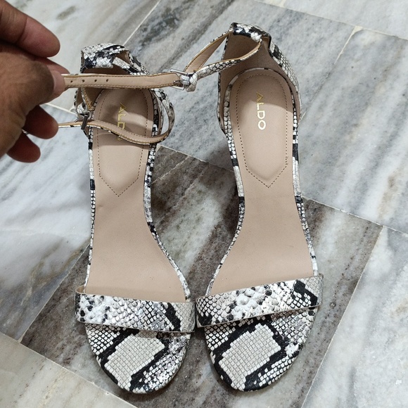 Aldo NWOT. Fix Price - Picture 5 of 9